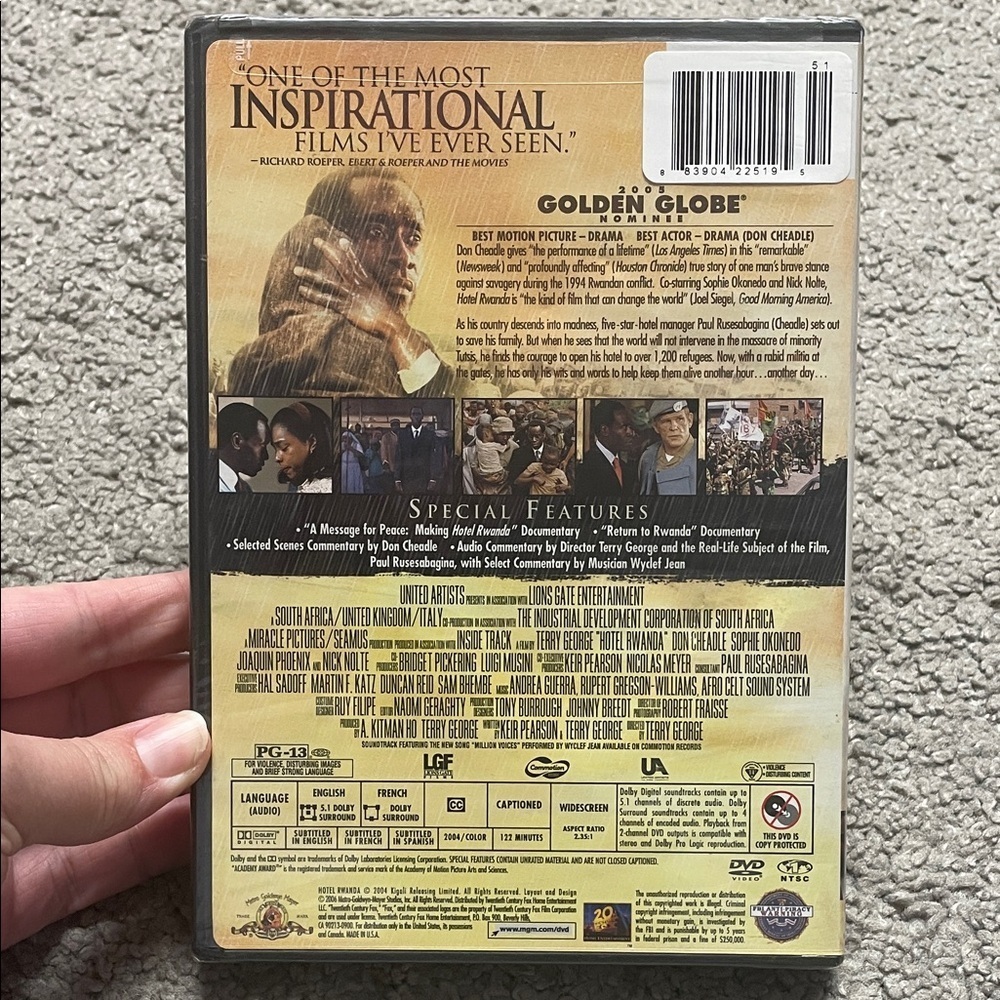 Hotel Rwanda DVD - Picture 2 of 3